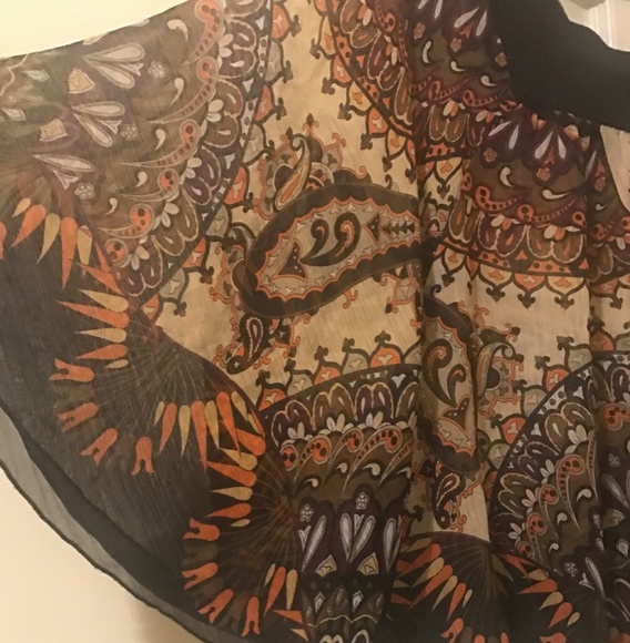 Shawl - Picture 2 of 3